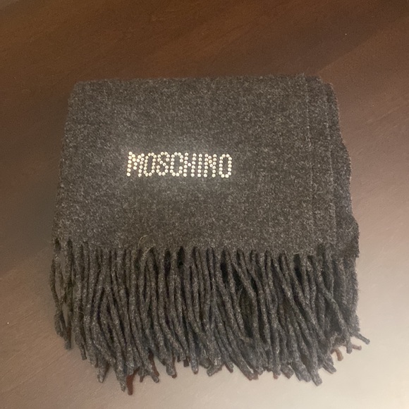 Unisex MOSCHINO merino wool scarf - Picture 4 of 4